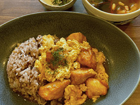からあげ玉子とじランチ